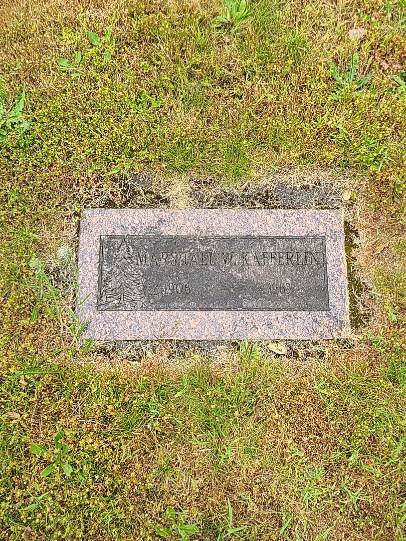 Marshall W. Kafferlin's grave. Photo 1