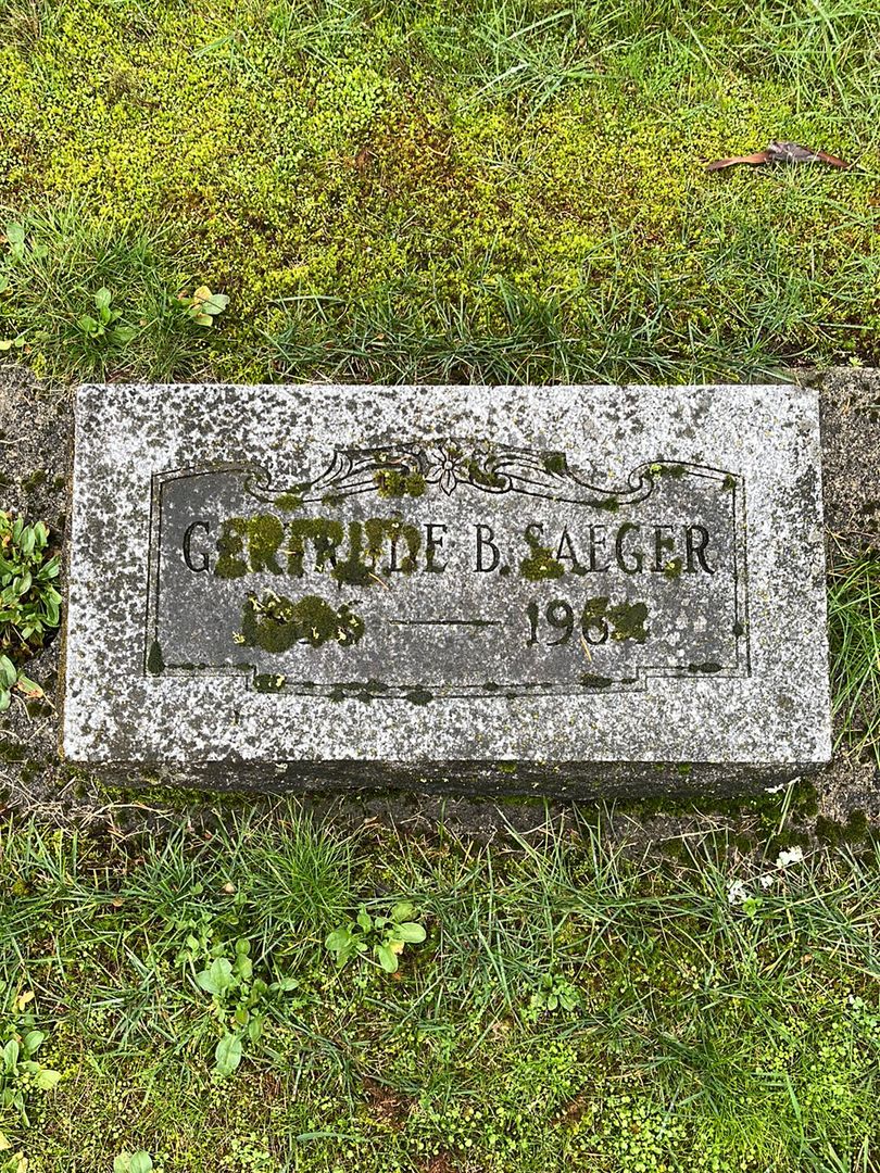 Gertrude B. Saeger's grave. Photo 1