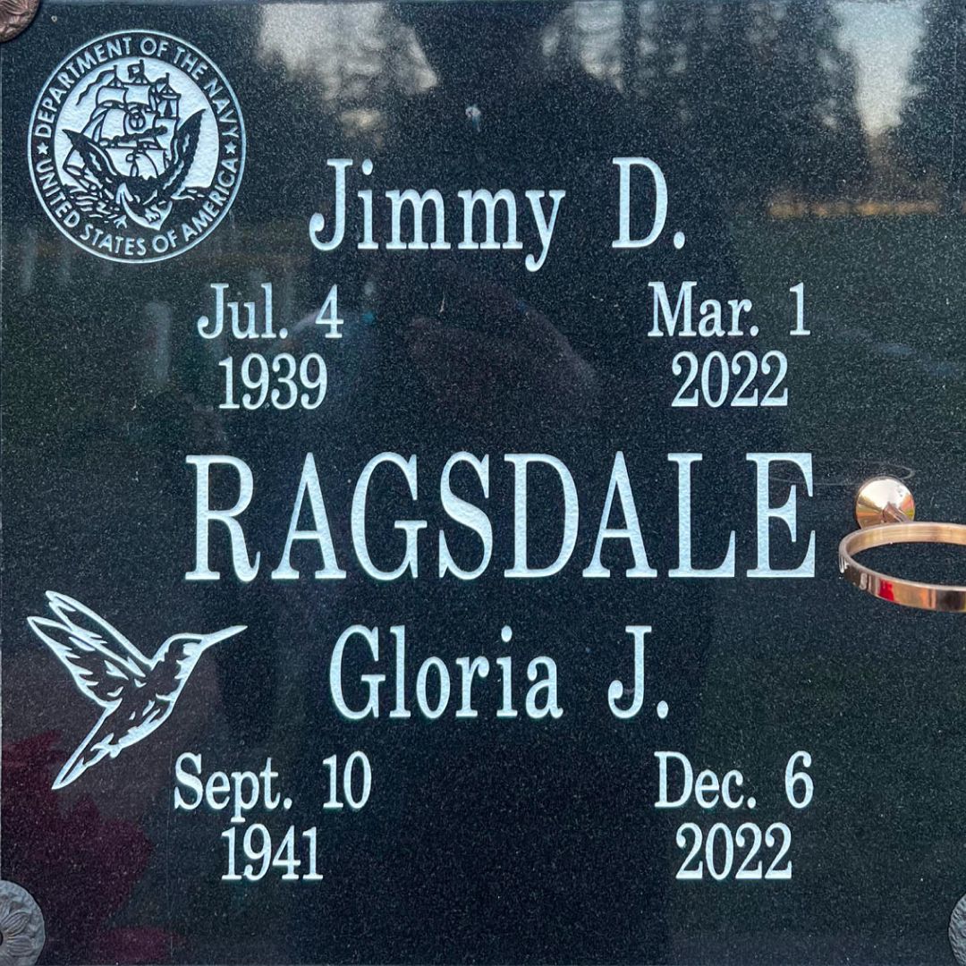 Gloria J. Ragsdale's grave