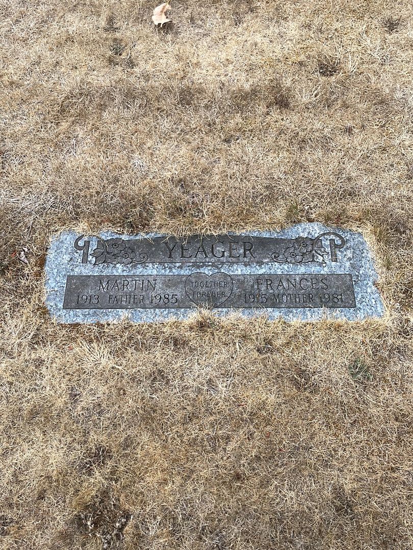 Frances Yeager's grave. Photo 1