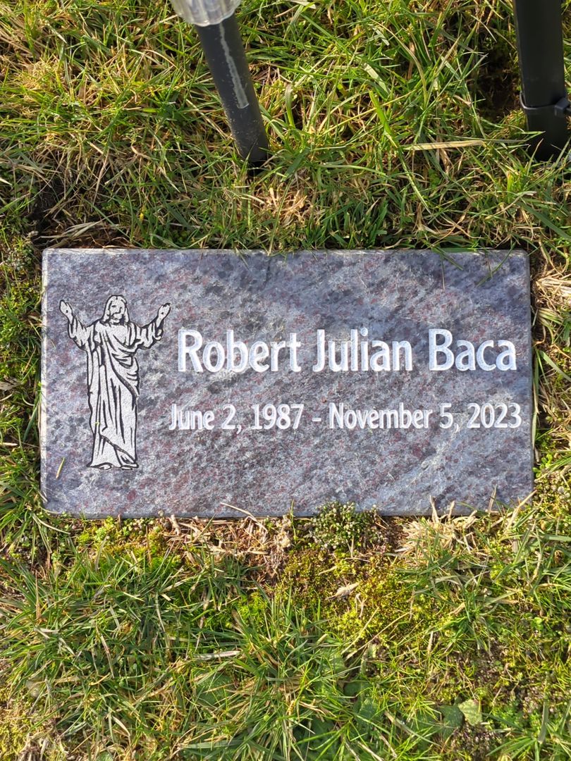 Robert Julian Baca's grave. Photo 1